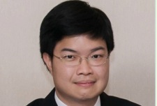 Dr Kwan Wei Yen B.D.S. (Singapore) - QQ20141003-2